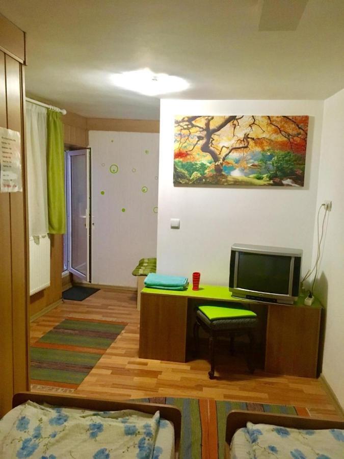 Rolling Stone Hostel 브라쇼브 외부 사진