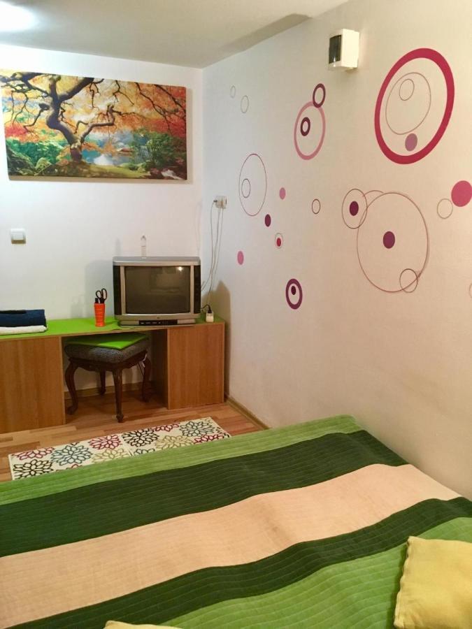 Rolling Stone Hostel 브라쇼브 외부 사진