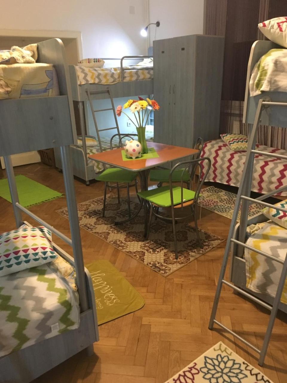 Rolling Stone Hostel 브라쇼브 외부 사진